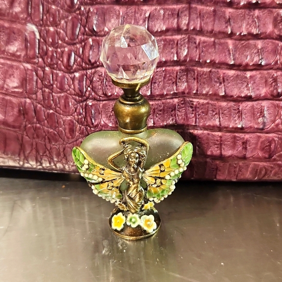 Vintage Refillable Small Fairy and Floral Perfume Green Bottle Crystal Top EUC - Picture 1 of 8